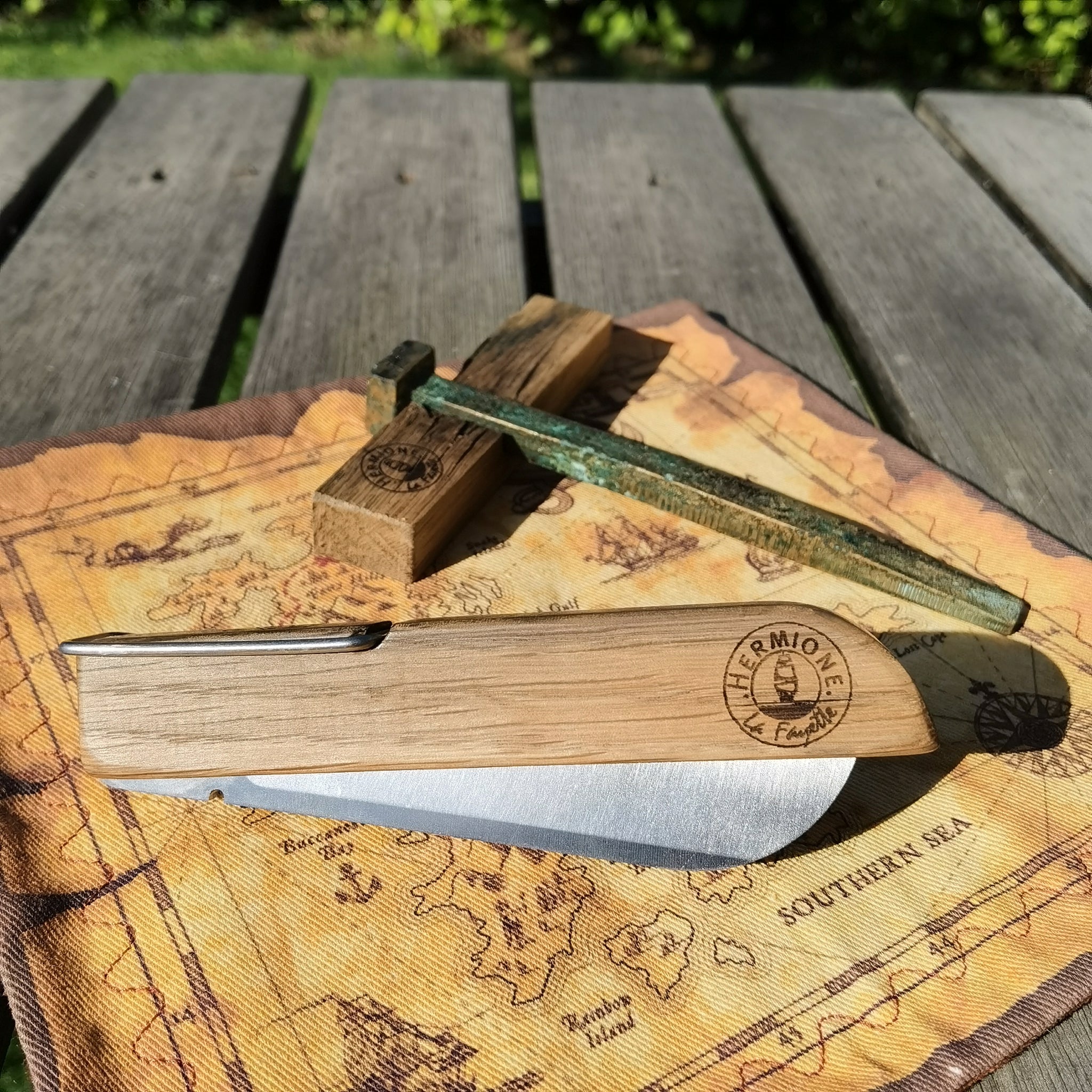 Couteau marin "Le Moutons" manche en Bois de l'Hermione